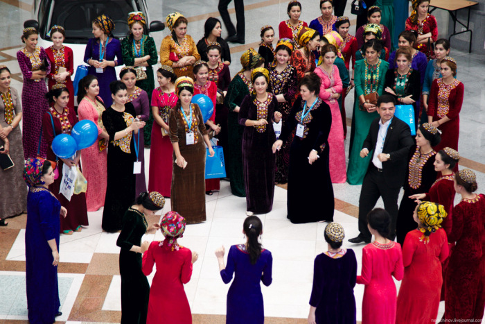 Современные мода и стиль Туркменистана 