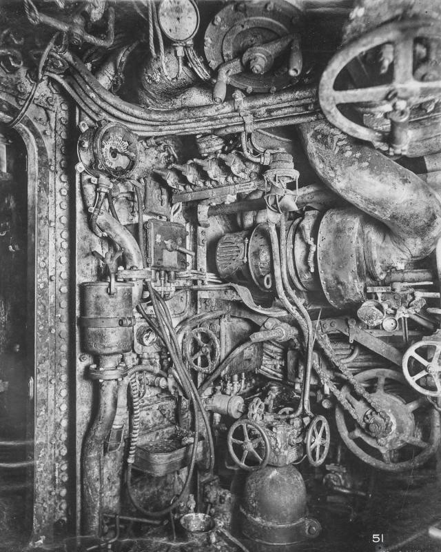 старая немецкая подводная лодка