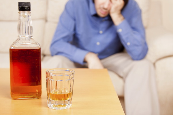 Как узнать алкоголика 
