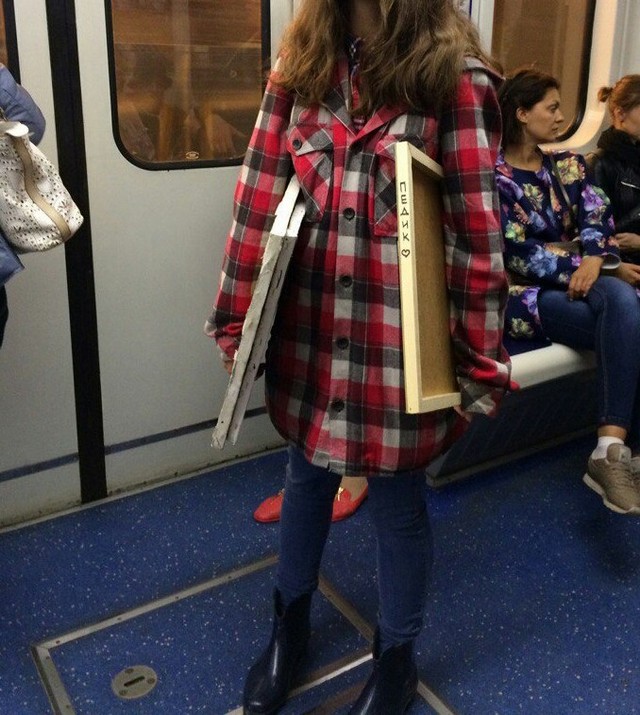 модники в метро