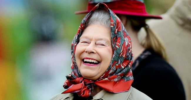 8 законов, которые британская королева может нарушать 