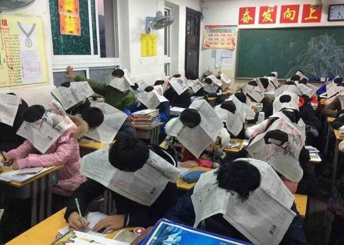 За шпаргалку - в тюрьму. В Китае списывание на экзаменах приравнено к уголовному преступлению