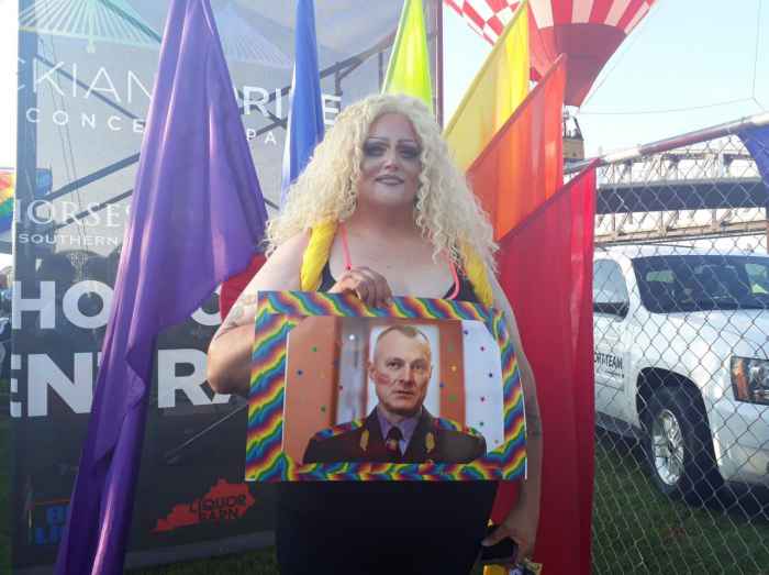 Главный милиционер Белоруссии стад звездой американского гей-парада