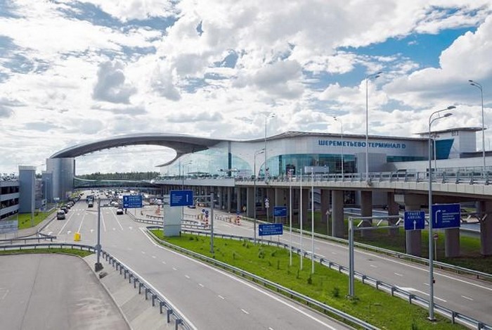 «Девяностые вернулись!»: пассажир Шереметьева рассказал о новом-старом беспределе в аэропорту