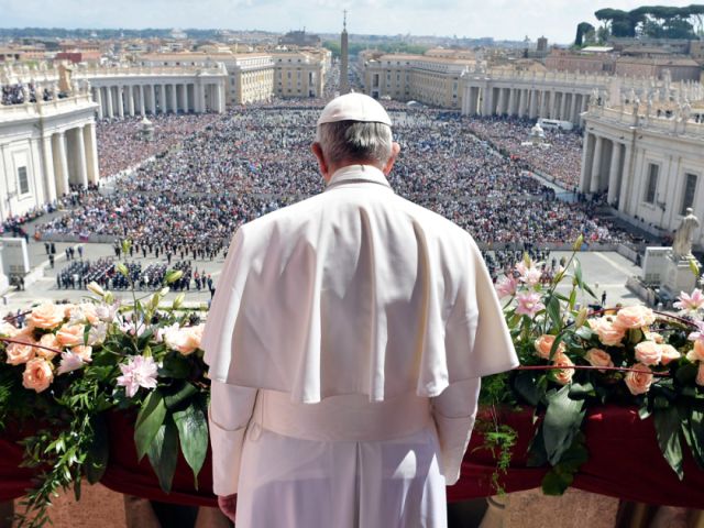 Ватикан разрешил "невестам Христа" не хранить девственность