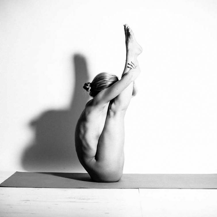 голая йога
