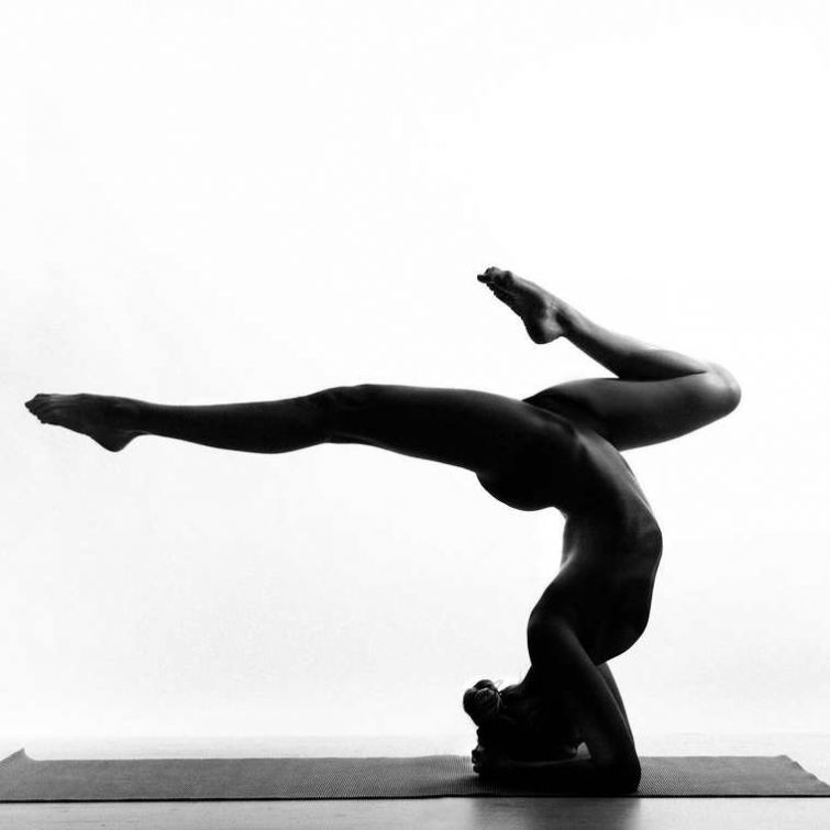 голая йога