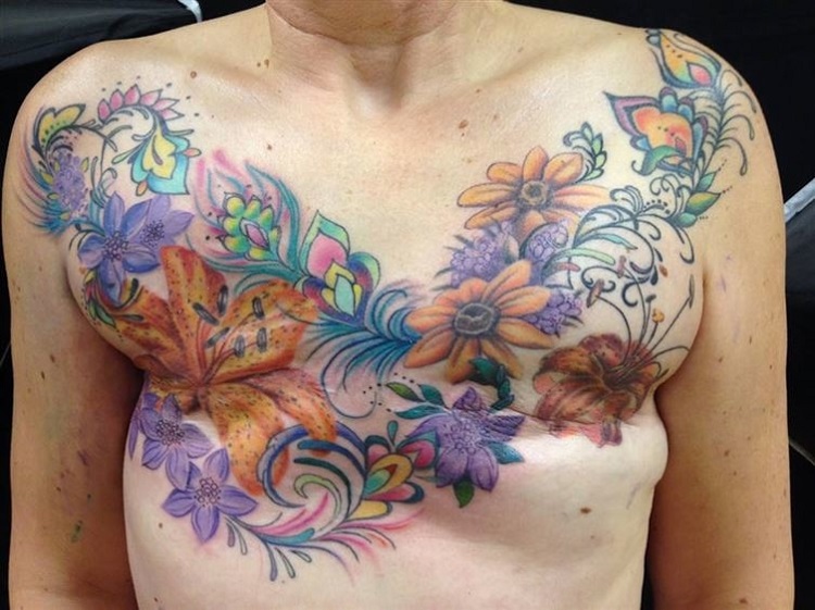 12 мощных татуировок, которые превратили борьбу с раком груди в искусство 