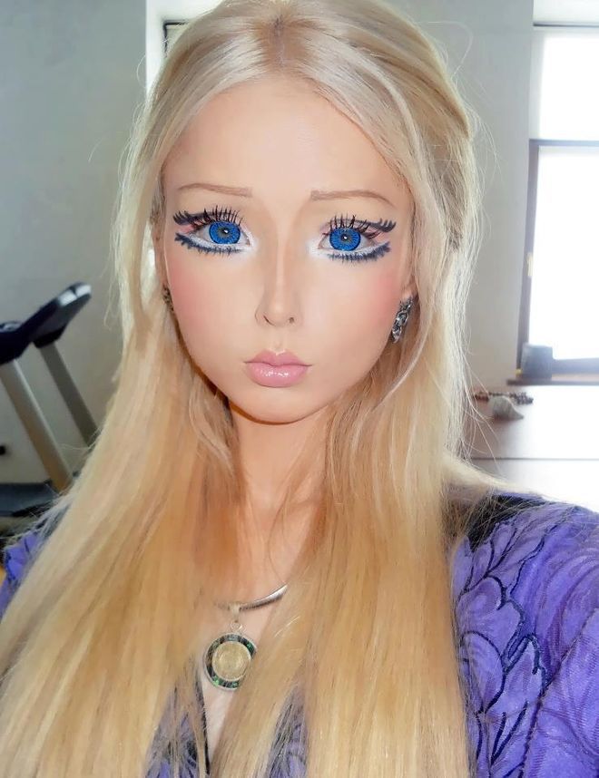 Живая кукла Барби, Валерия Лукьянова, показала, как выглядит без косметики и Фотошопа 