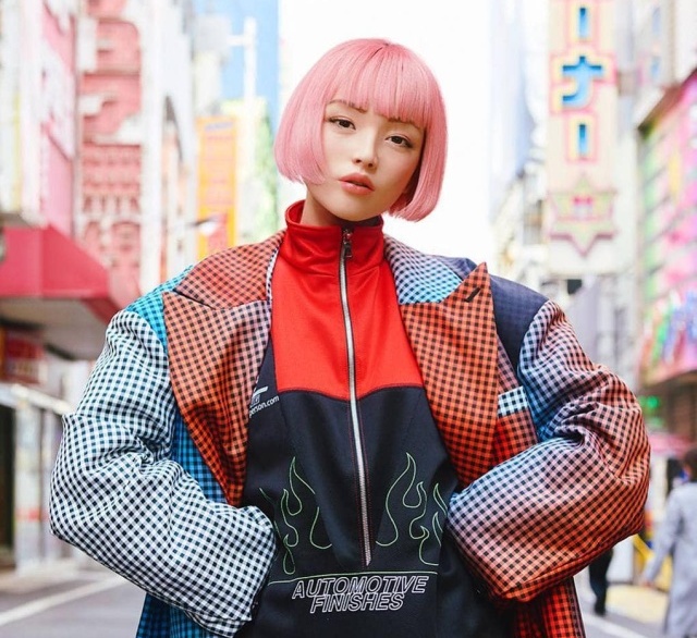Необычная японская модель Имма покоряет социальные сети