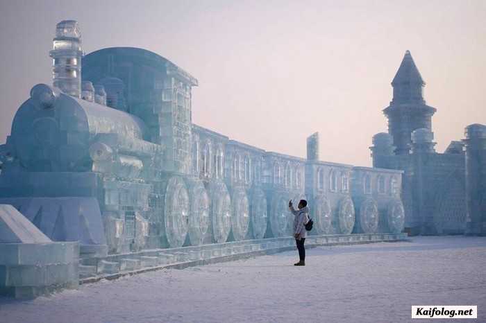 Фестиваль ледовых и снежных скульптур в Харбине