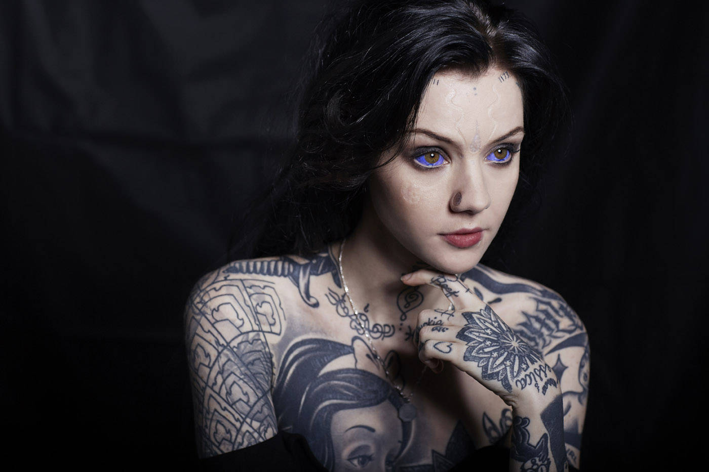 Great Neck Tattoo, Beautiful Lady