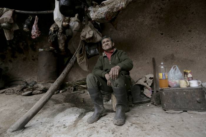 Педро Лука — 79-летний пещерный человек 21-го века из Аргентины 