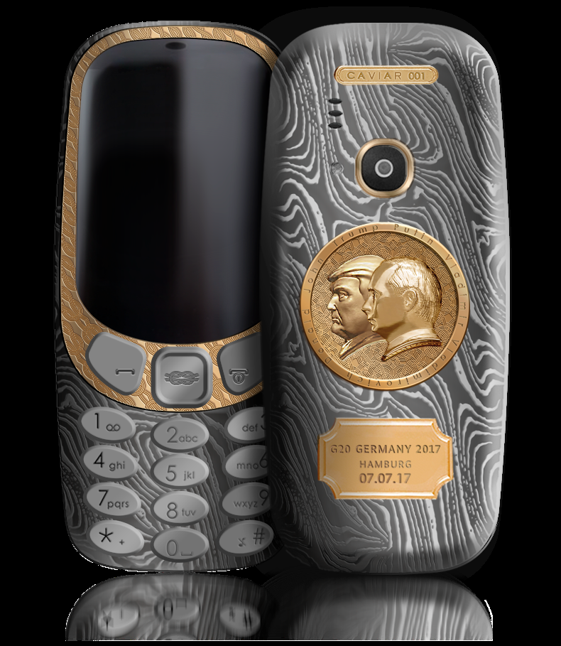 Путин и Трамп отлиты в золоте на Nokia 3310 