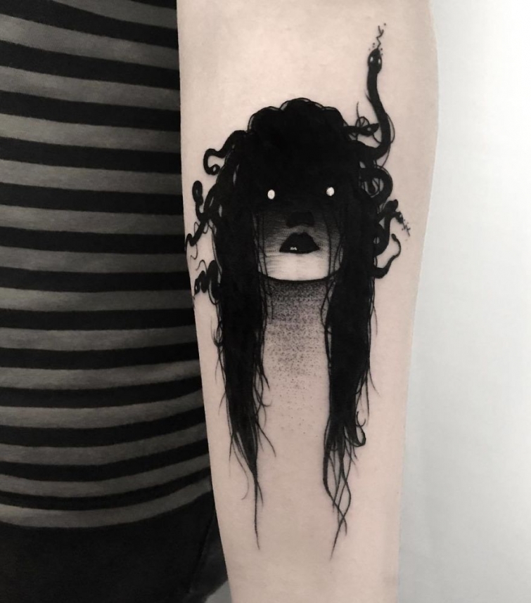 Мрачные чёрно-белые татуировки, которые пугают и завораживают одновременно 