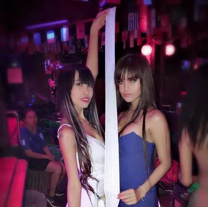 Отдых в тайском баре с двумя местными моделями обошелся Руссо туристо в 3000 долларов. Но он ничего не помнит