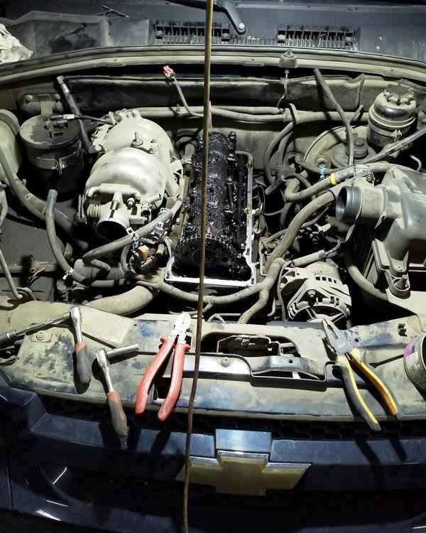 Что случиться с двигателем Chevrolet Niva, если в него залить не то масло