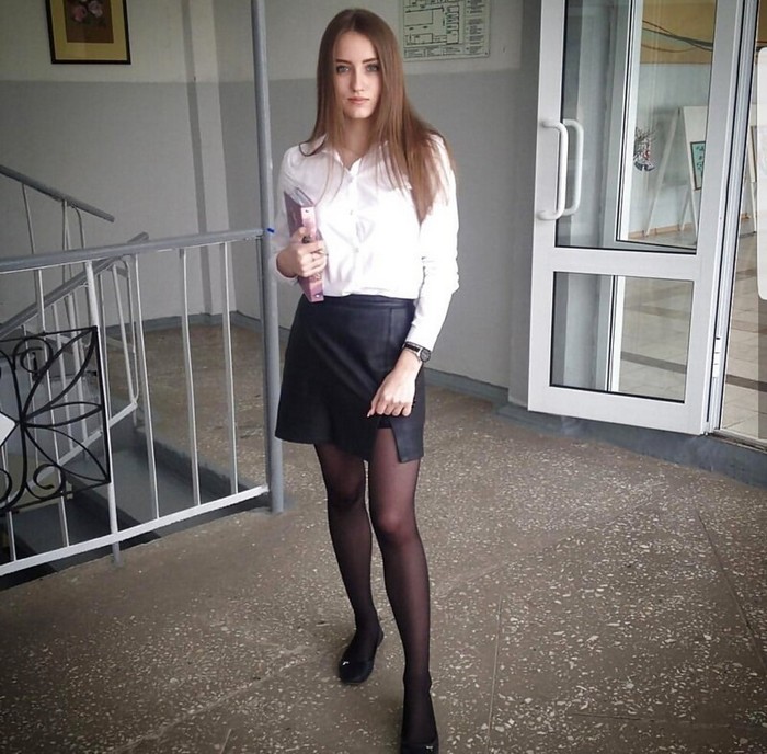 симпатичная девчонка