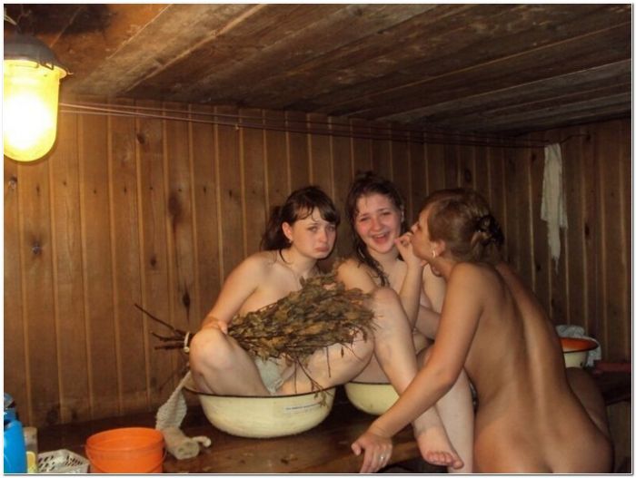 девушка голая в бане