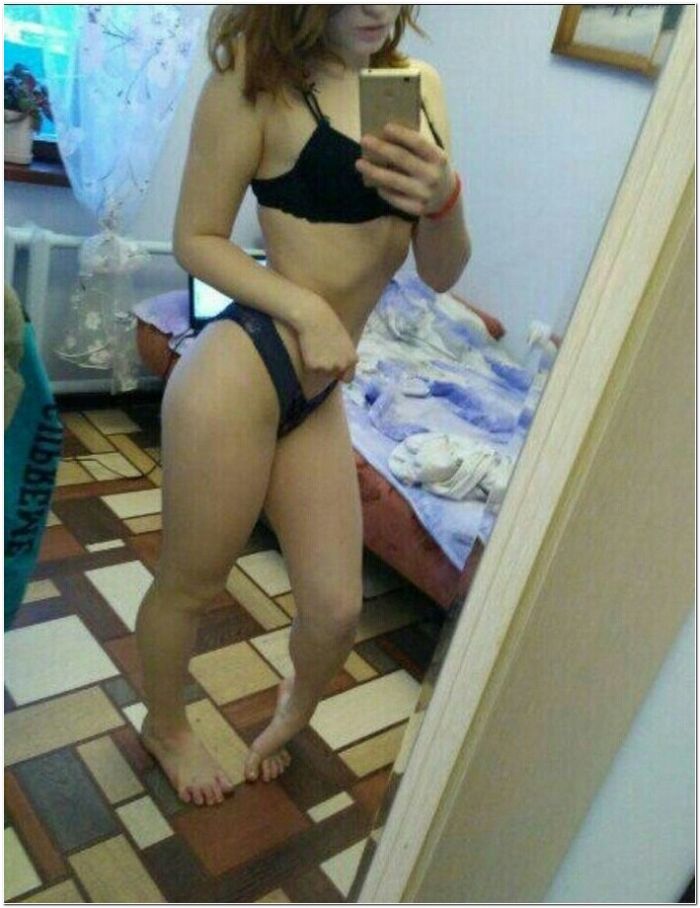 самострел голой девушки